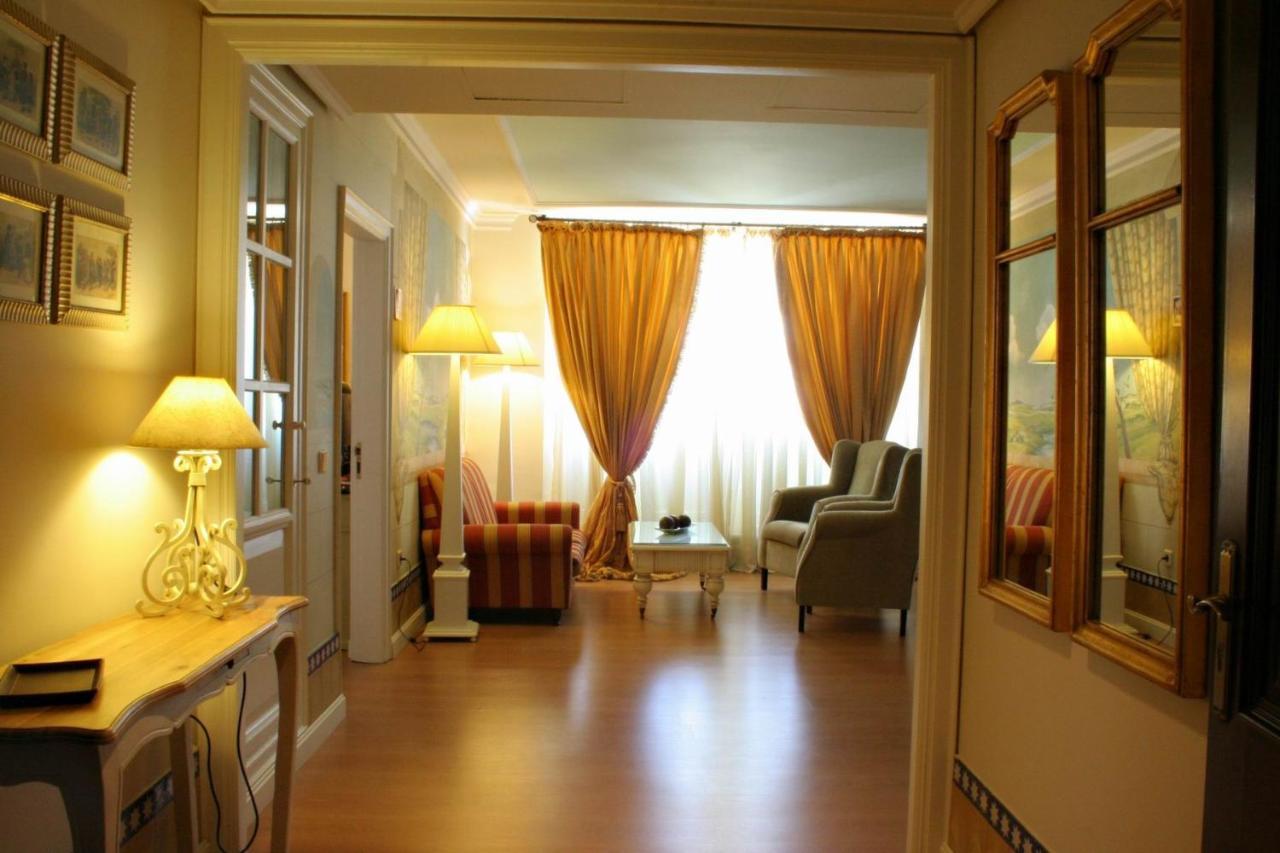 Hotel Alcazar De La Reina Carmona  Dış mekan fotoğraf